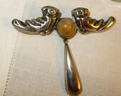 1930s Mexico Sterling Silver Birds Tan Agate Stone Brooch 13g.