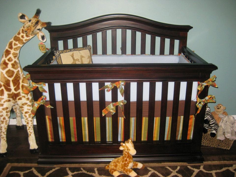 CUSTOM CRIB BEDDING: 3pc - Bumper, Sheet, Box Pleat Skirt
