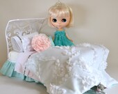 Heavenly Bedding Set for Blythe or similar size doll 1 6 Scale Playscale