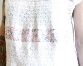 The Rad Original White Lace Crochet and Embroidery Tunic Size Medium