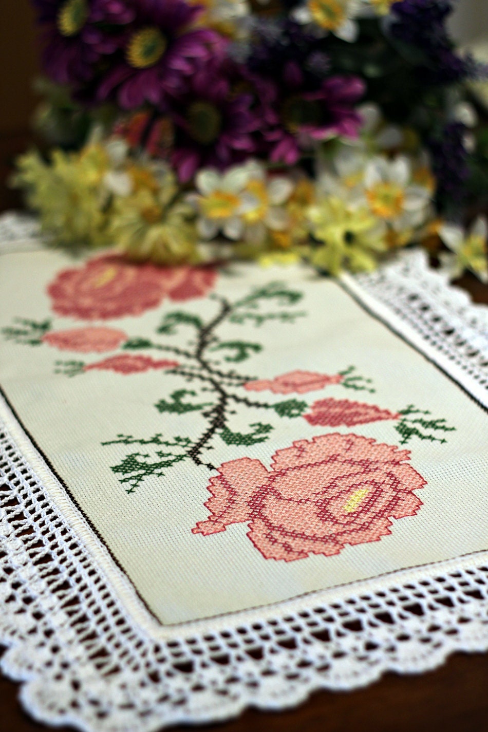 Beautiful Roses doily