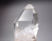 Incredible AAA Grade Quartz Crystal.  Beautiful Water Clear Point.  All Chakras. Crystal Healing / Mineral Specimen.