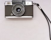 Olumpus Pen EES (EL) 1966 camera retro vintage
