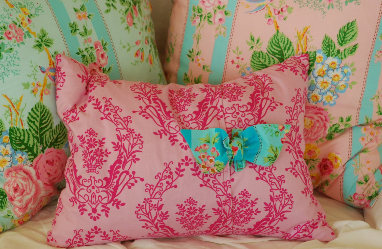 Cottage Pillow Cover, Decorative Pillows, Throw Pillow, Shabby Chic Pillow, Reversible