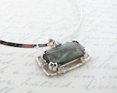 Green Elegance Labradorite Necklace