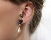 Vintage Sterling Blackamoor Pearl Earrings - Nubian African - Clip On