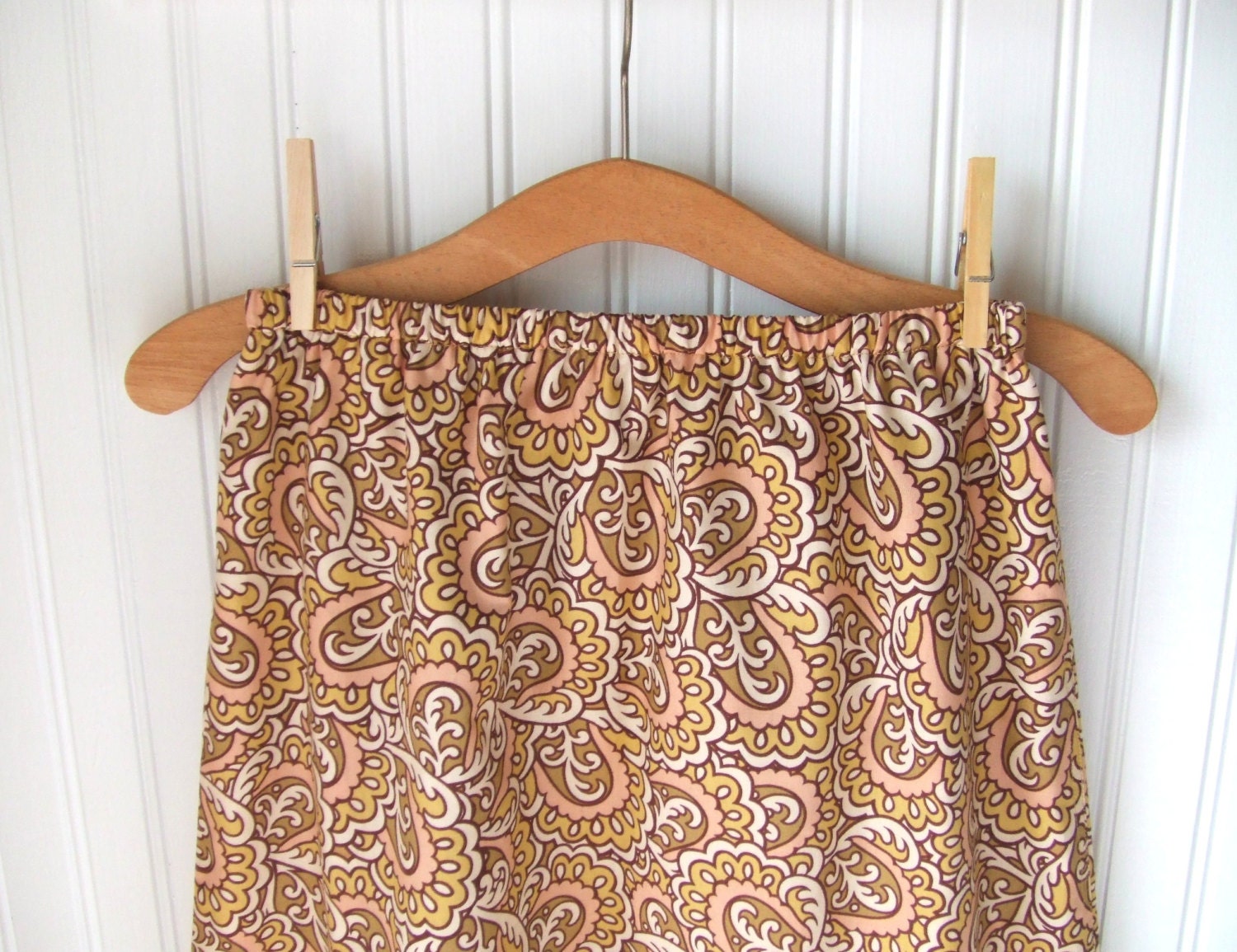Women's Cotton Skirt - Buttercup Gold, Cream, Wheat Beige - Size 10 Floral Spring and Summer Skirt