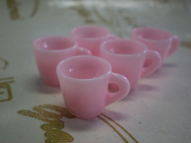 5 pcs Resin Mini Cup Pendant Charm PINK color
