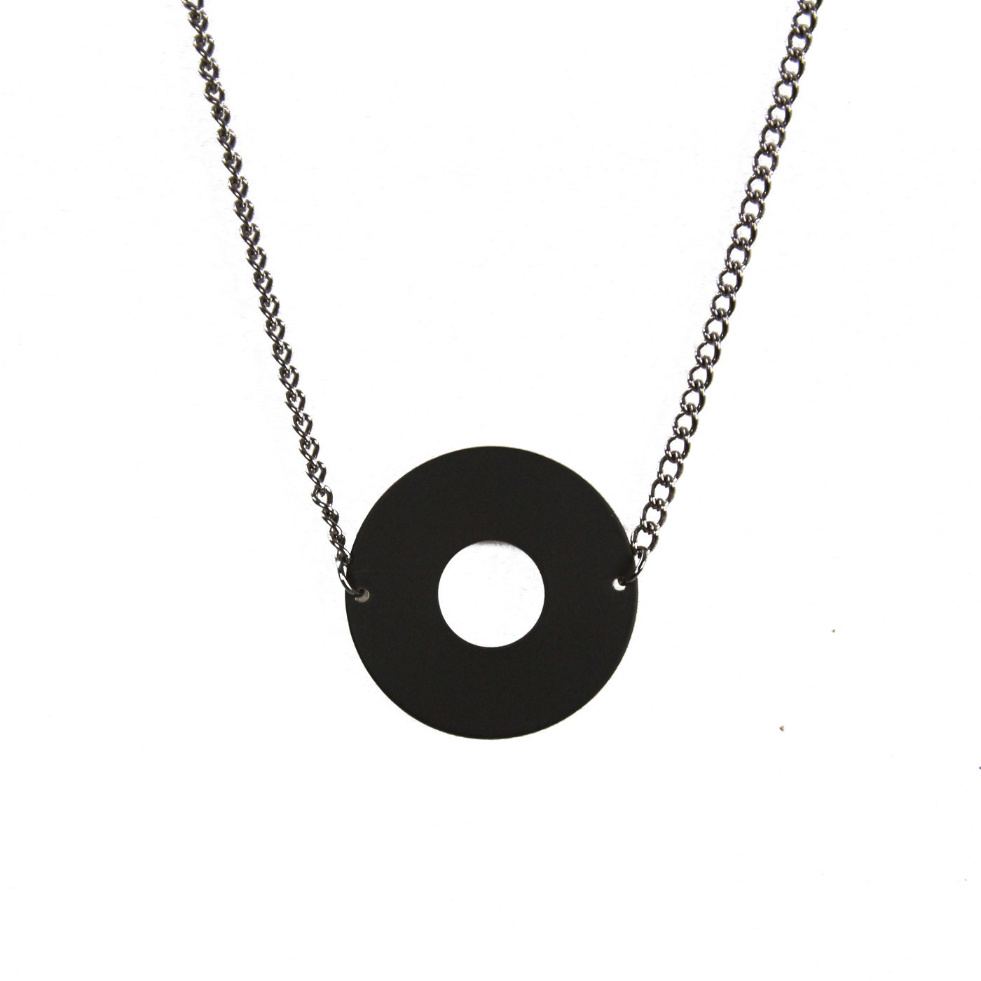 matte black circle necklace