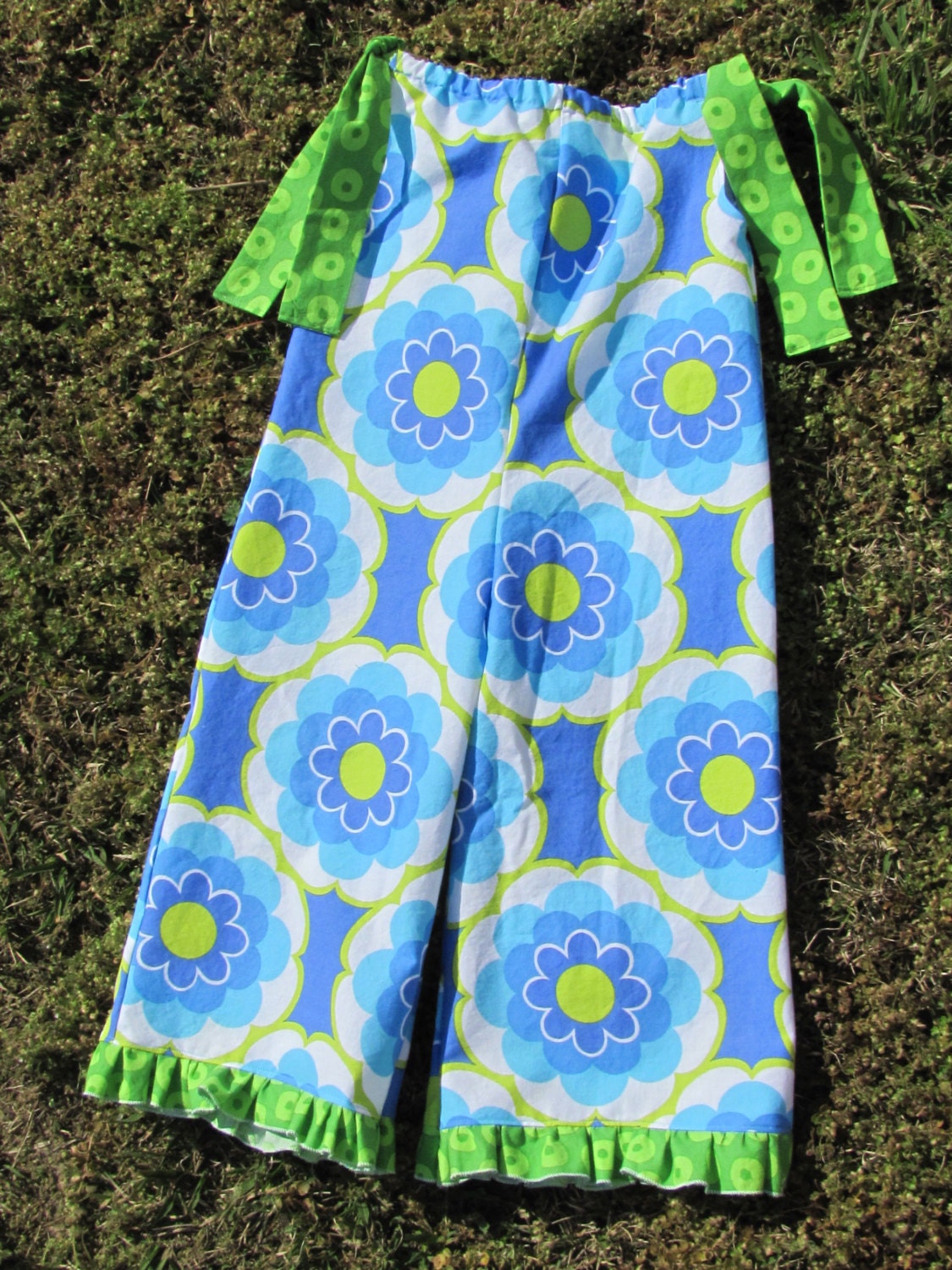 Groovy floral Pillowcase Romper - Size 3T