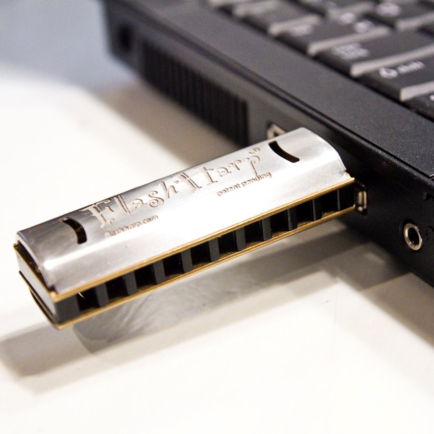 Handmade 8GB FlashHarp USB Harmonica - Steampunk Geekery - Ships Gratis - Playable