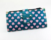 I Heart You Lady Wallet - Nothin says I Love You like a bunch of pink hearts