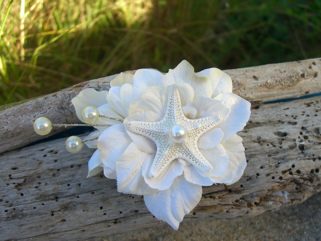 Starfish Floral Hair Fascinator- Beach Weddings, Bridal Hair Piece, Destination Weddings, Floral Hair Clips, Mermaid Hair, Nautical Weddings
