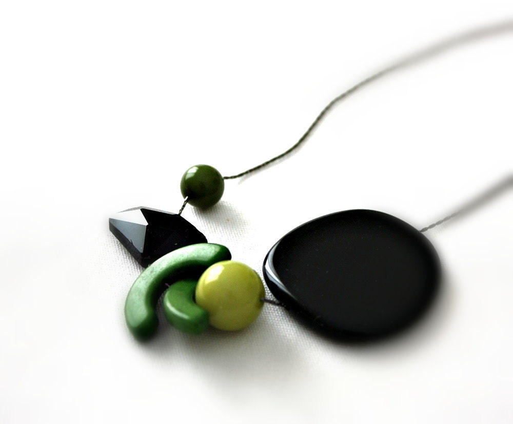 Geometric Jewelry Green and Black Statement Necklace // Mixed Shaped Beads : Abstract Olives