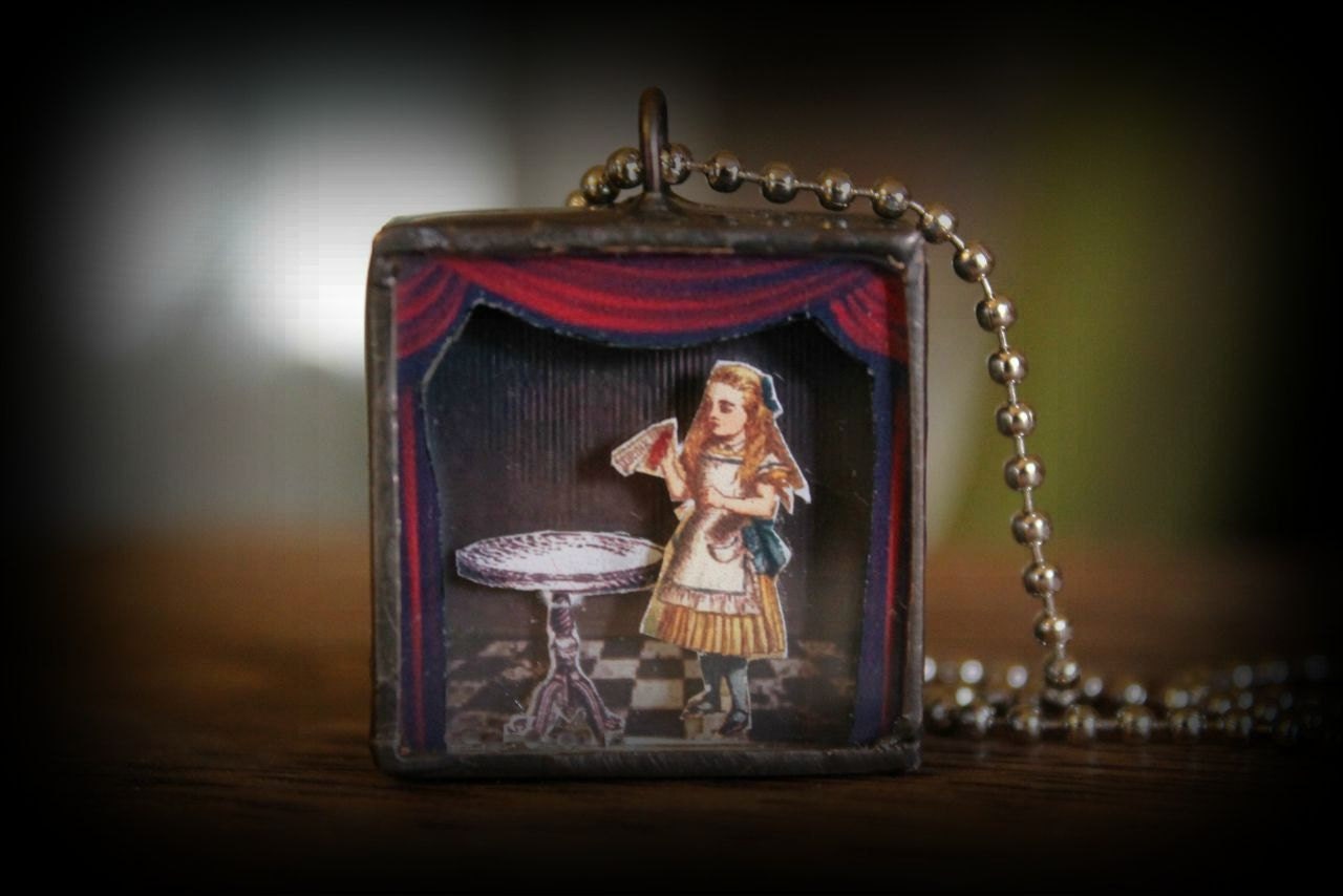 The Petite Story Book Theater - Alice in Wonderland Shadowbox Pendant