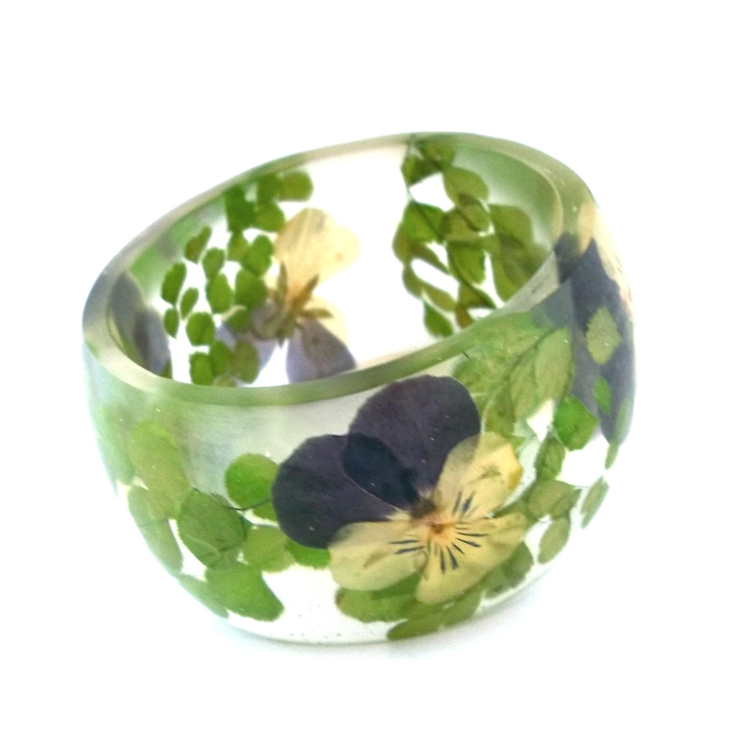 Size XL Botanical Resin Bangle. Pansy and Fern Pressed Flower  Bracelet.  Plus Size Bangle with Real Flowers. Green Purple Resin Bracelet.