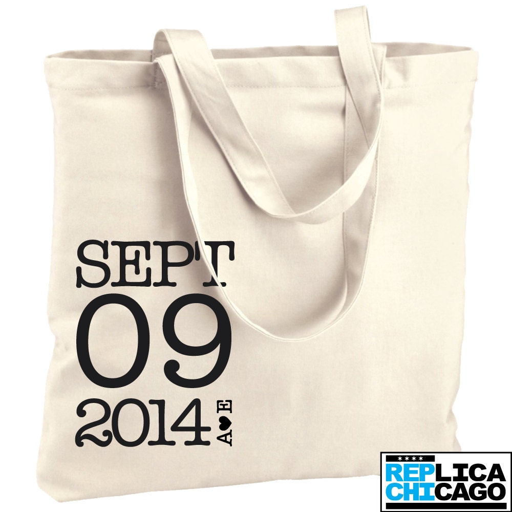 sample of a pre-made wedding tote