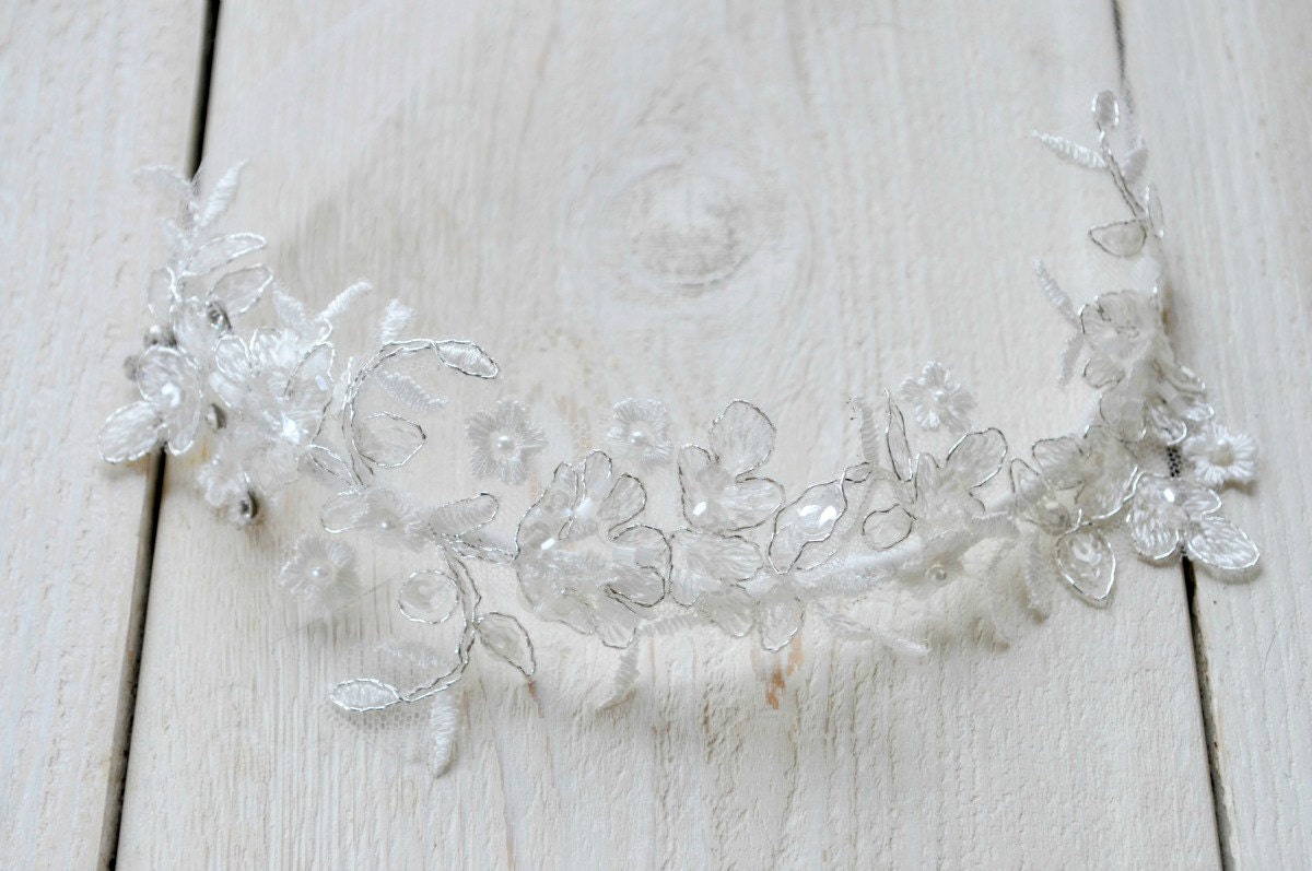 Evangeline Silver and white crown of lace vines