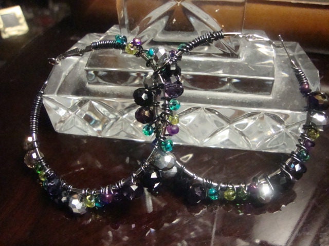 Magic wirewrapped Seedbead Hoops with Czeck Crystals Bestseller on Etsy Handcrafted Jewelry
