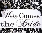 Bling Here Comes the Bride with And they lived Happily ever after Wedding Sign. 8 X 16 inches, 2-Sided, Metallic, Sparkle. Ring Bearer.