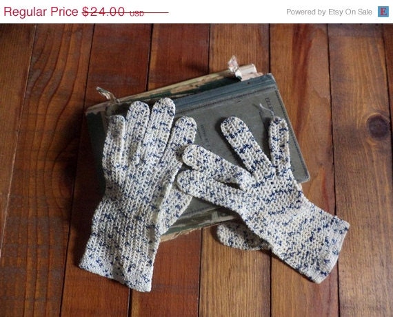 SALE Vintage Crocheted Gloves 1950s White Blue Woven Gloves Womens