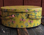 Vintage Shabby Chic Floral Tin