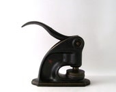 vintage notary stamp seal embosser cast iron metal black decorative home decor mid century retro antique old red star