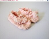 SALE Vintage Baby Booties // Pink Newborn Handknit Slippers