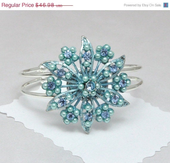 Blue Pearl Flower Bracelet Vintage Something Blue Rhinestone Cuff