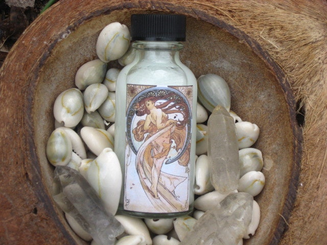 Luna Water-Hoodoo-Voodoo-Witchcraft-Florida Water with a Lunar Twist-Metaphysical Staple, Perfume, Purification, Protection