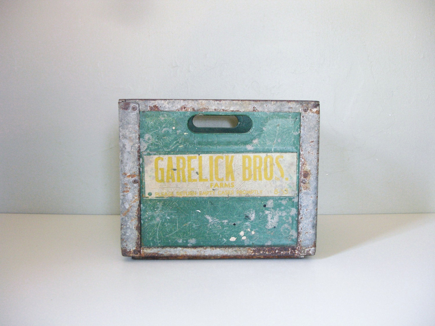 garelick farms milk crate