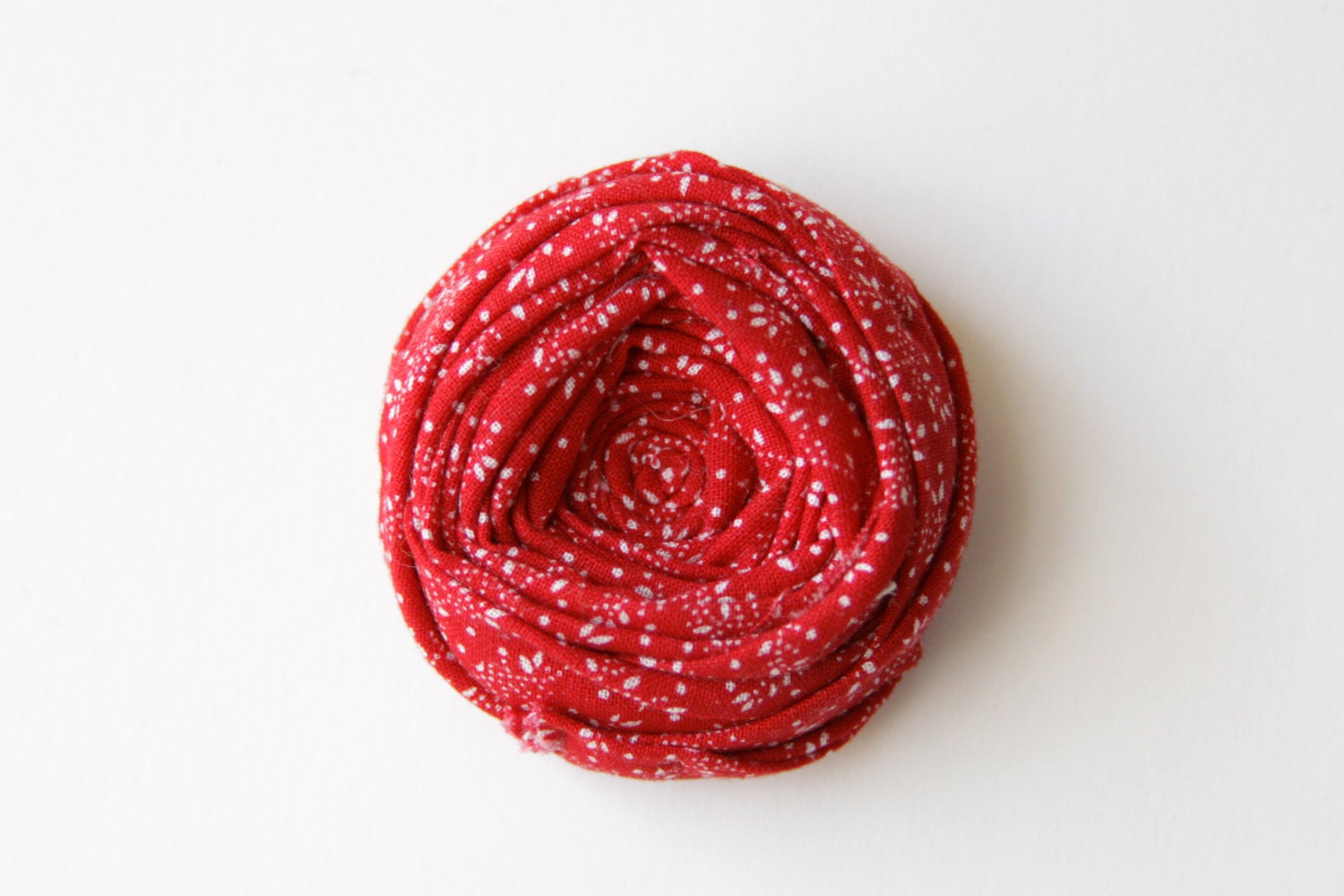 Red and White Flower Brooch Rosette Brooch Pin Red Country Western Floral Cotton Fabric Flower Pin 2 inches