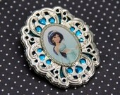 Jasmine Cameo Brooch