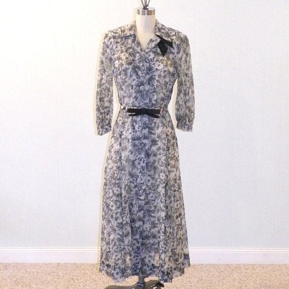 1950s Dress, Vintage 50s Floral Dress with Belt, Large Size 12