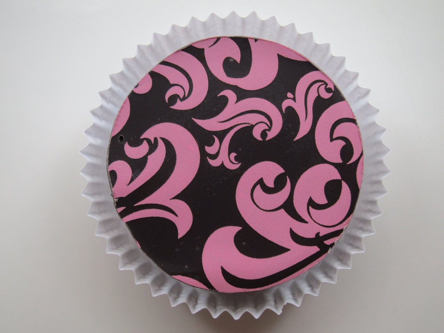 Pink Calligraphy Scroll Chocolate Covered Oreo