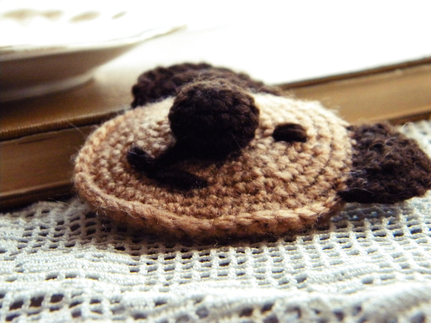 Teddy Bear Crochet Brooch - dmtgun3
