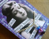 Charming Little Bead Pendant Necklace on Quote Gift Card - Empty Pockets