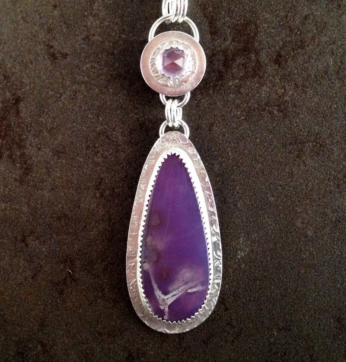 Agua Nueva Agate and Amethyst Cabochon Sterling metalwork necklace
