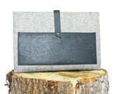 15 inch Macbook Pro Sleeve - Grey Wool Felt with Black Leather - Laptop Case