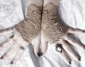 Cyzarine Lace Fingerless Glove Mittens - Gold Champagne Tan Floral - Gothic Vampire Victorian Wedding Belly Dance Goth Bridal Mori Girl Ecru