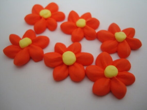 Royal icing sugar flowers LOT of 100 small orange daises Il_570xn