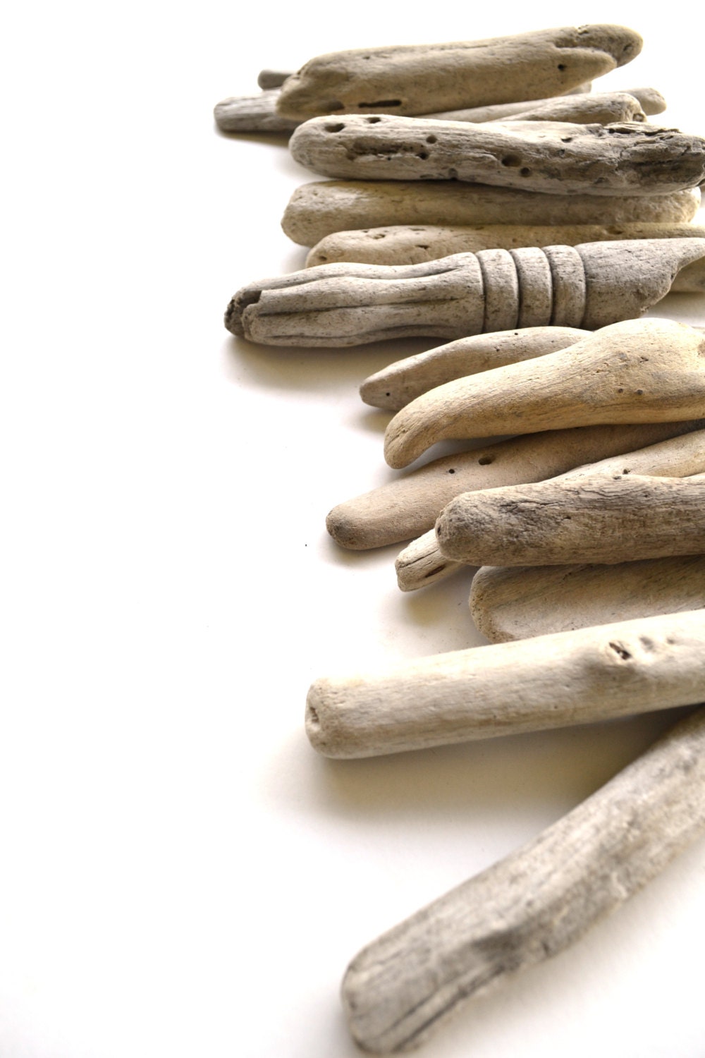 20 driftwood pieces for picture frames, decoration and other craft projects