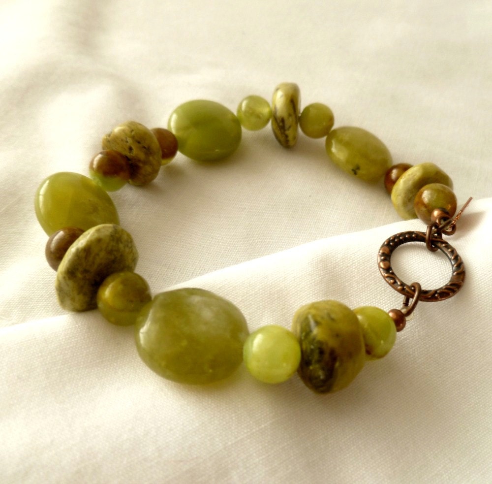 Circle Bracelet Bright Green Gemstones & Copper