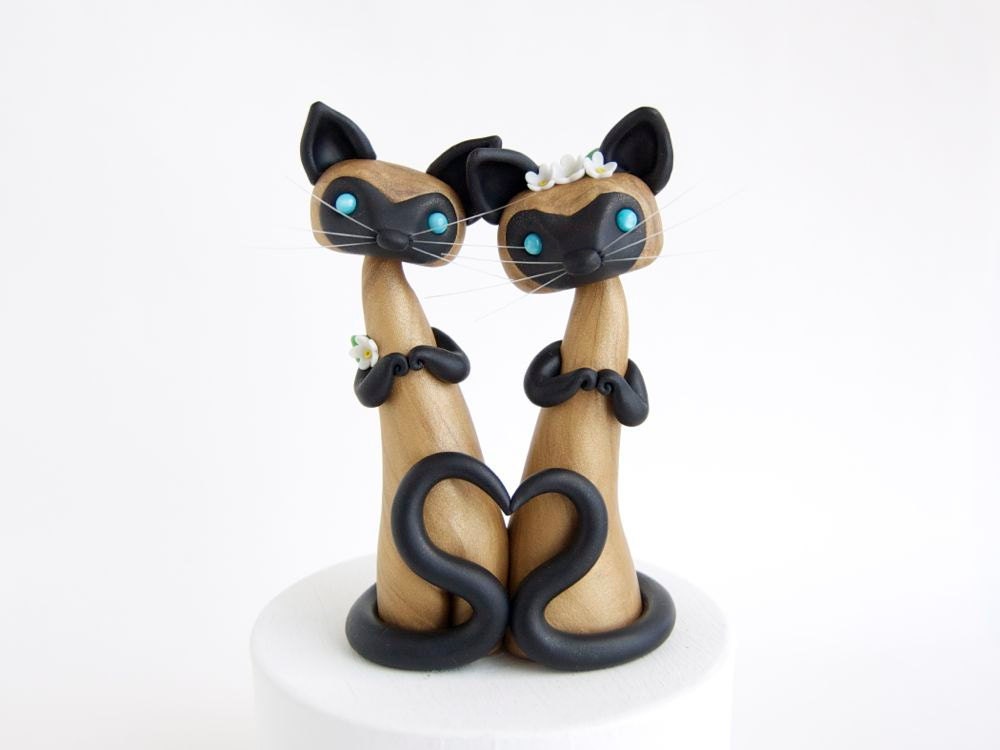 Siamese Cat Wedding Cake Topper by Bonjour Poupette
