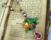 A Well Feathered Nest, Vintage Bird and Pearl Nest Brooch Assemblage Necklace