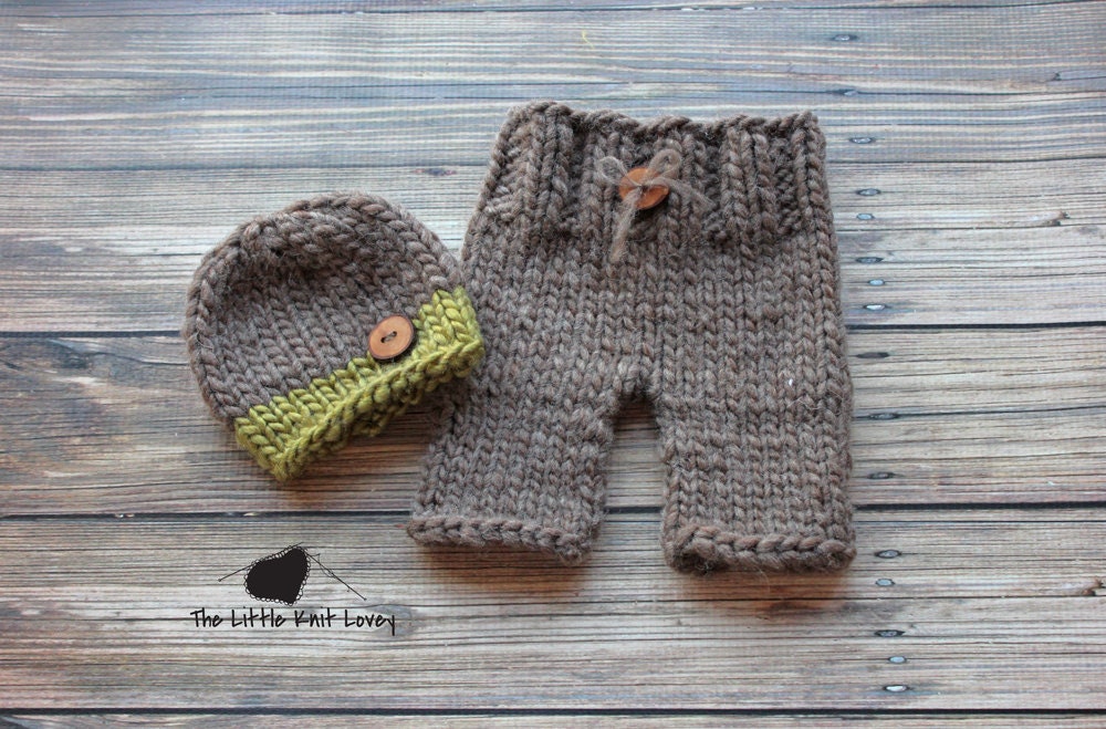 Wool Knit Hat and Pant Set for Baby, Adorable Photography Prop, Choose Your Color