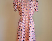 vintage 40s dress - BUBBLE GUM pink novelty print day dress / S