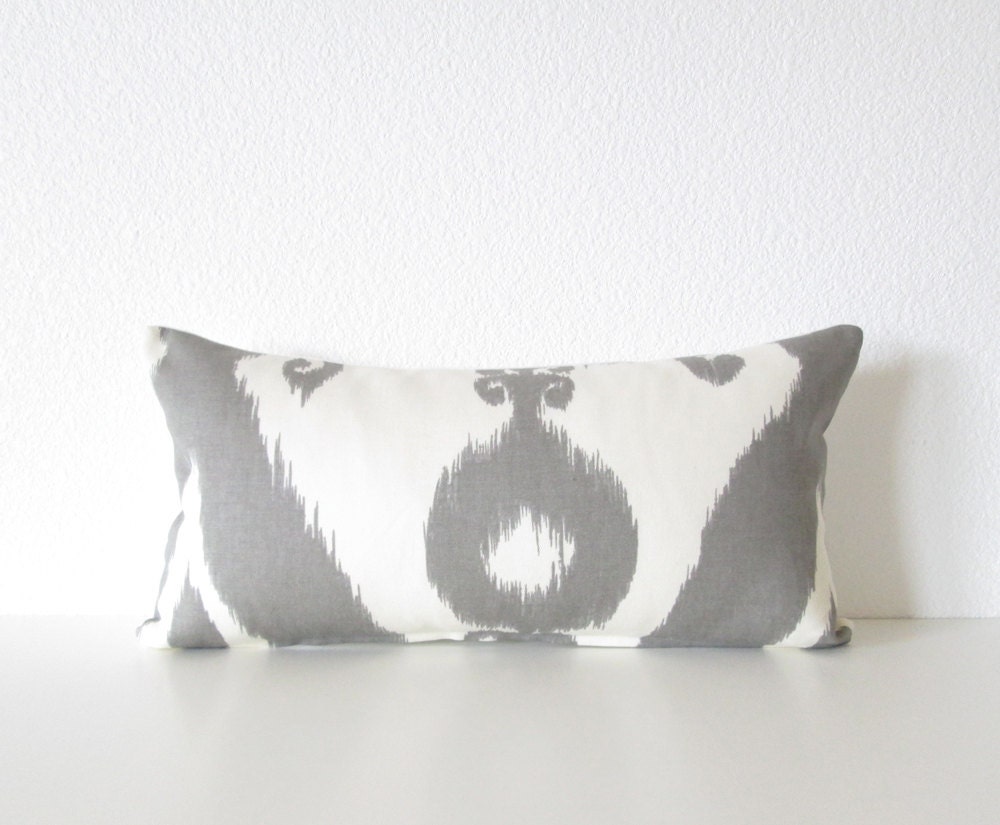 Decorative pillow cover - Mini Lumbar Pillow -8x16 - Gray - Off white - Ikat - Ikat Lumbar Pillow