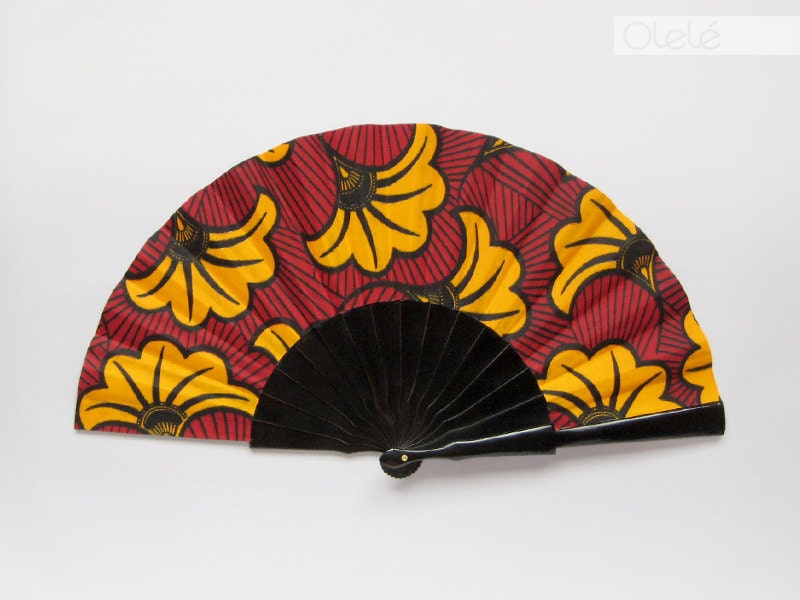 Spanish hand fan - African Baroque - black lacquered