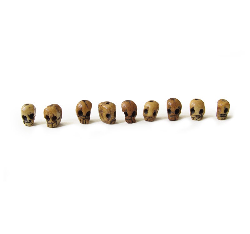 9 Skulls made of Oryx Bone